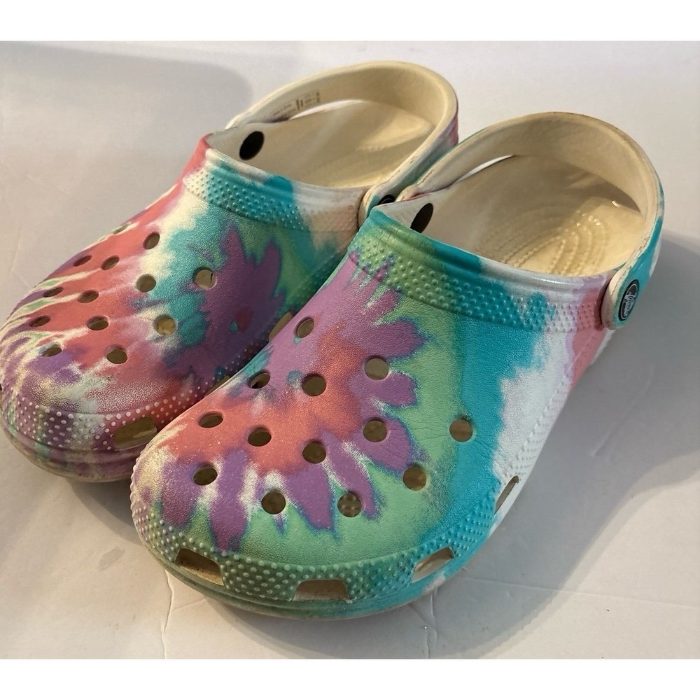 Crocs Tie-Dye (Sz. 6M / 8W)
